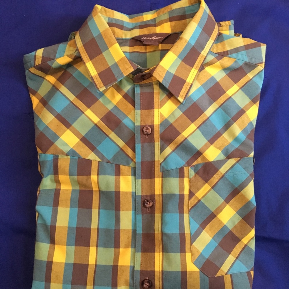 Eddie Bauer Men’s Button Down Shirt - Medium